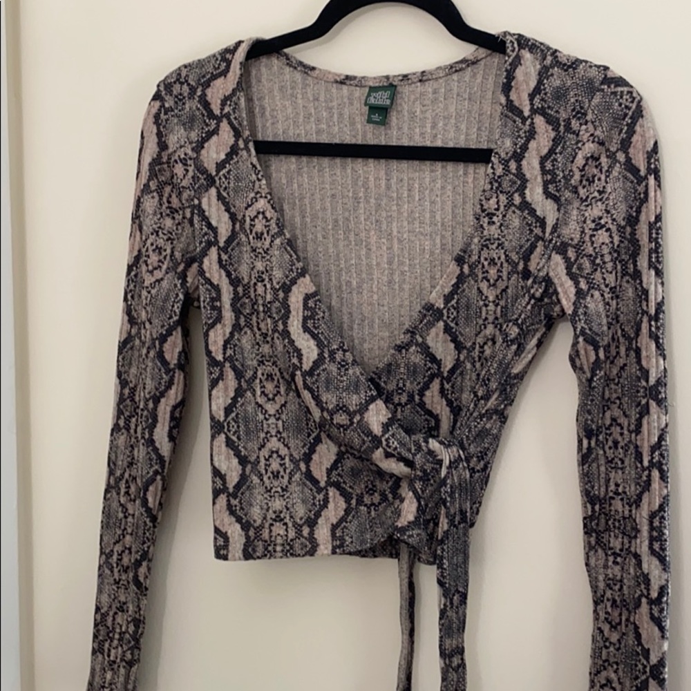 Snake Wrap Top